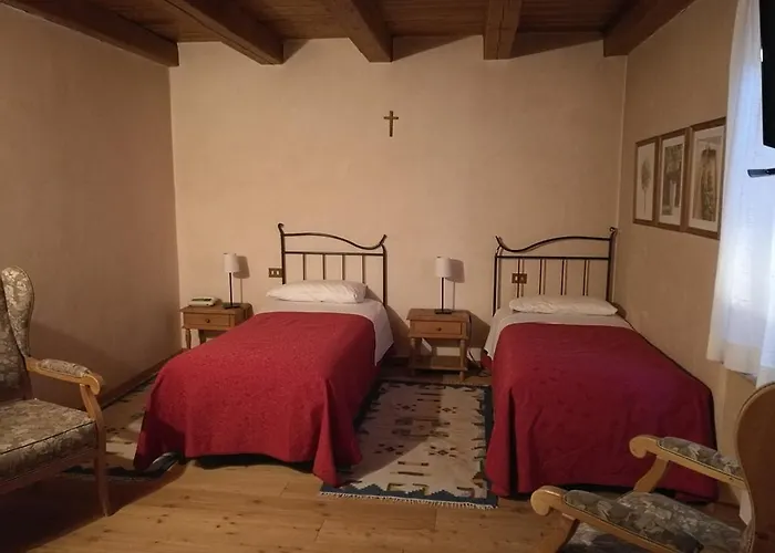 Hotell Costa Degli Ulivi