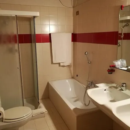 Hotell Costa Degli Ulivi 3*