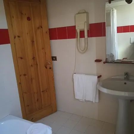 Hotel Costa Degli Ulivi